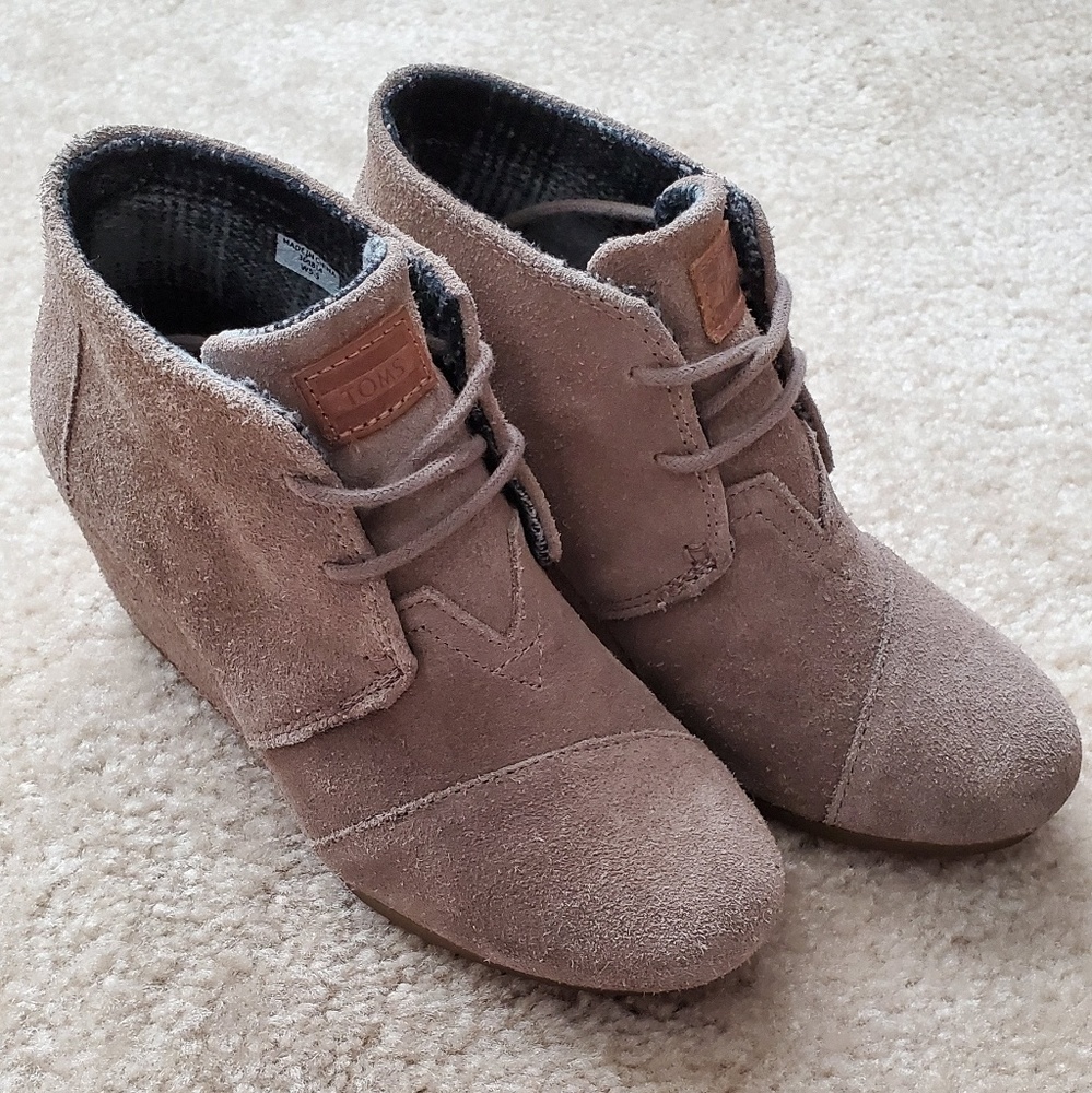 TOMS Desert Suede Wedge Booties